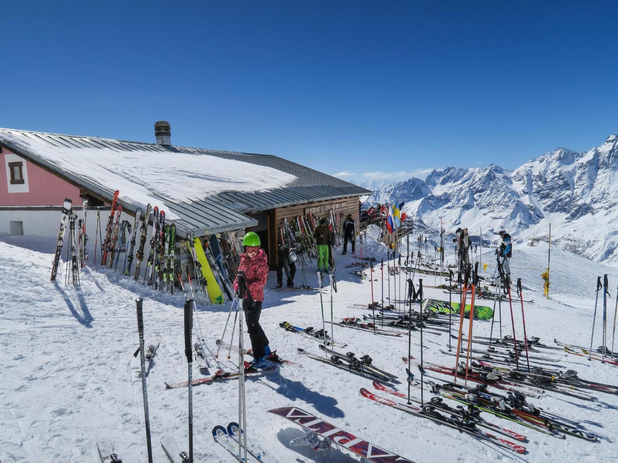 Contemporary Apartment In Breuil Cervinia Near Ski Area エクステリア 写真