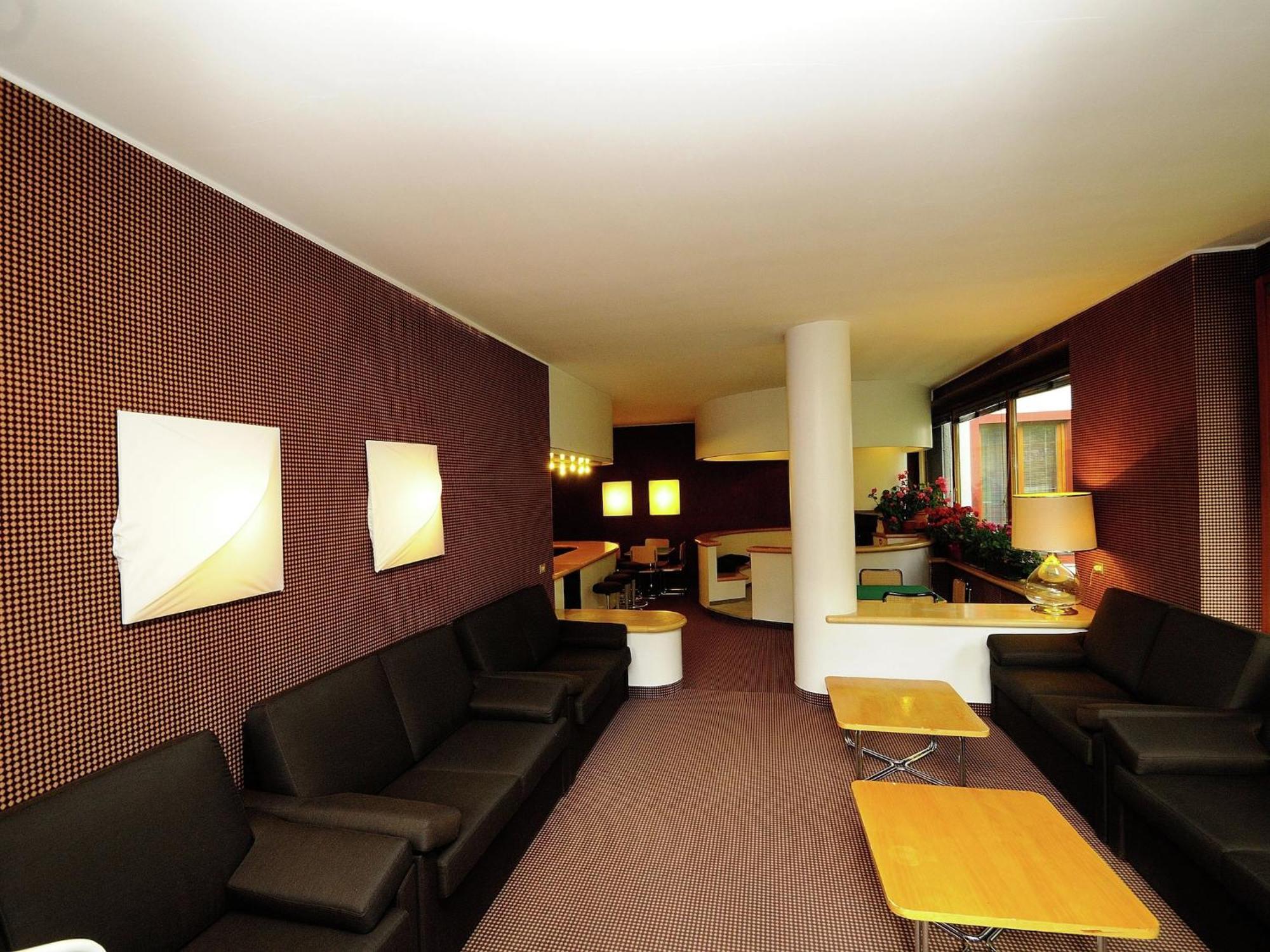 Contemporary Apartment In Breuil Cervinia Near Ski Area エクステリア 写真